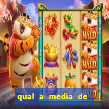 qual a media de escanteio por jogo